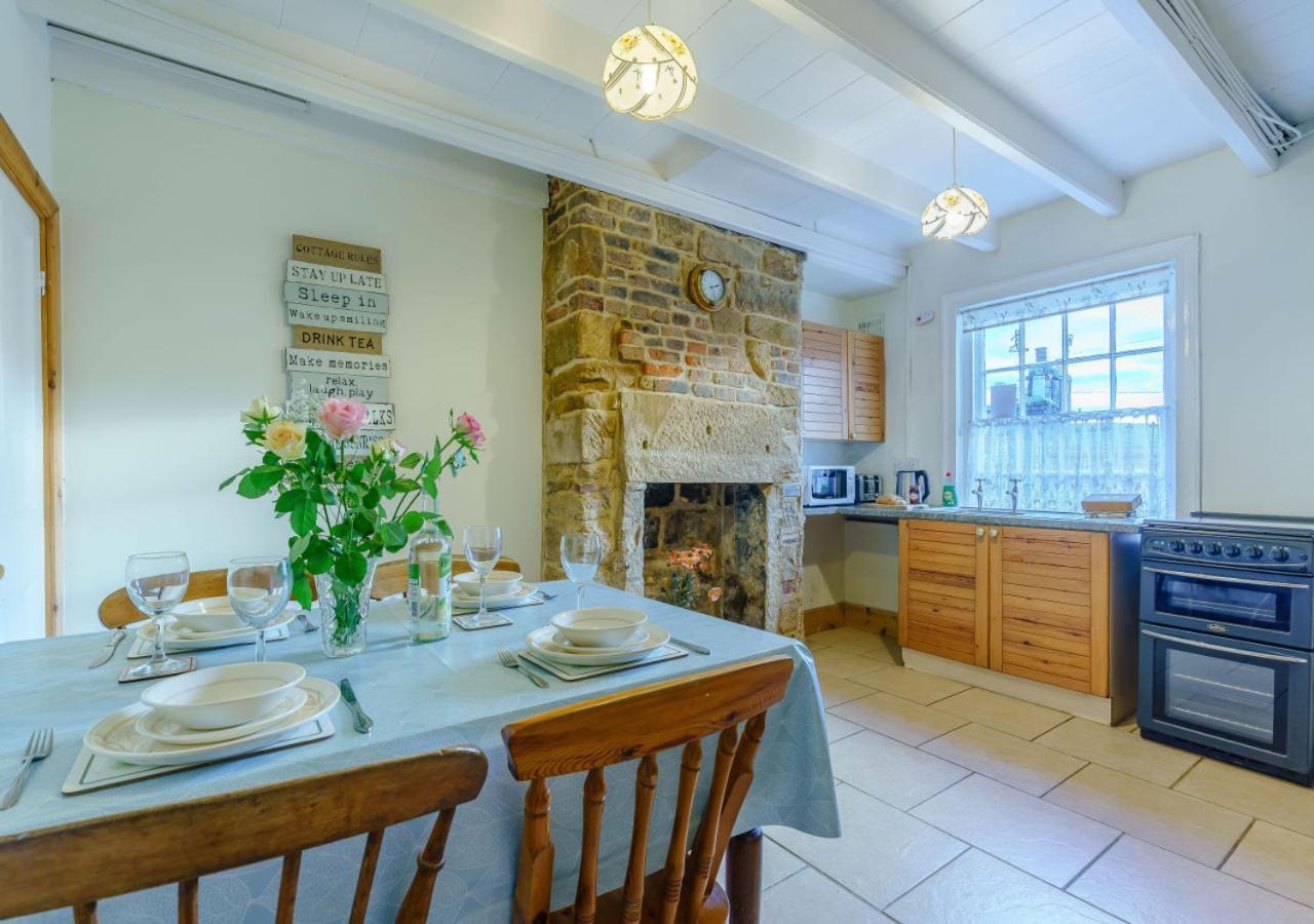 Alice Cottage Robin Hood's Bay Εξωτερικό φωτογραφία