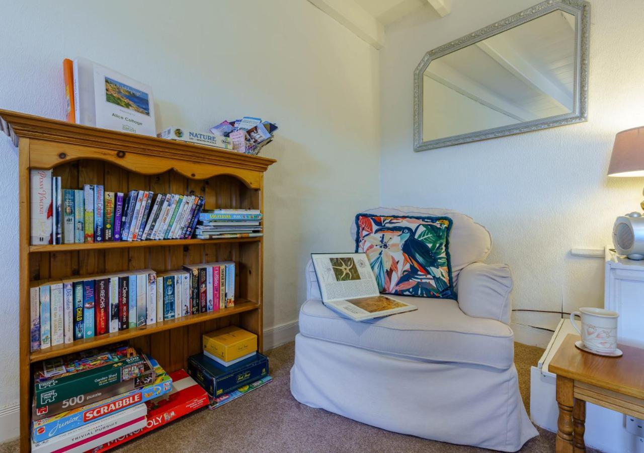 Alice Cottage Robin Hood's Bay Εξωτερικό φωτογραφία